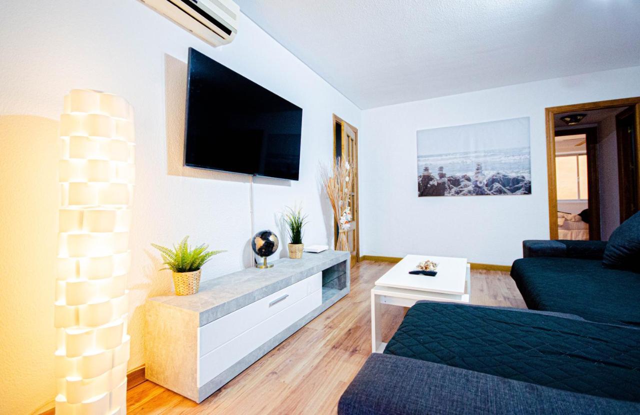 Apartamento Pez Espada 托雷莫利诺斯 外观 照片